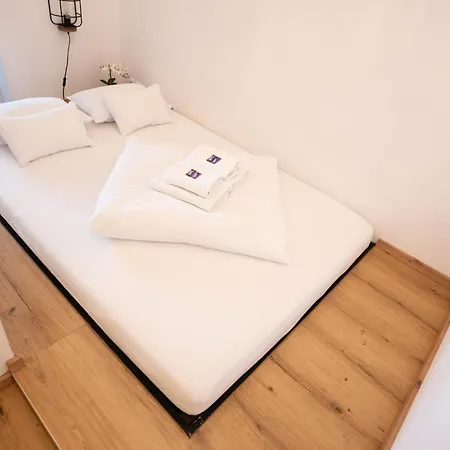 Apartman Js - Design *